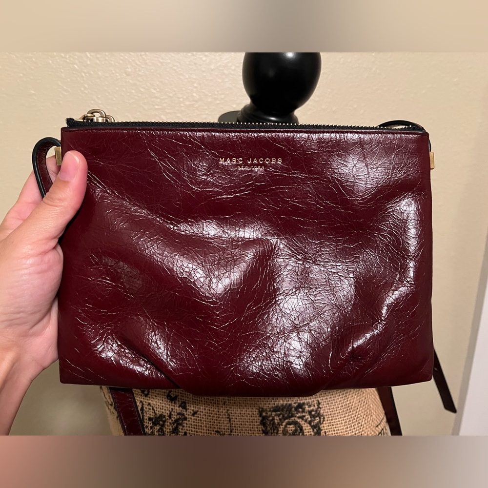 Marc Jacobs Burgundy Leather Crossbody Bag
